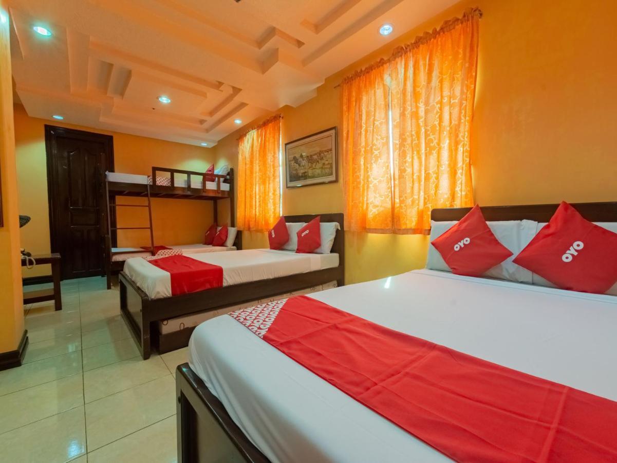 Rooms R Us - Voyagers Palace Puerto Princesa Buitenkant foto