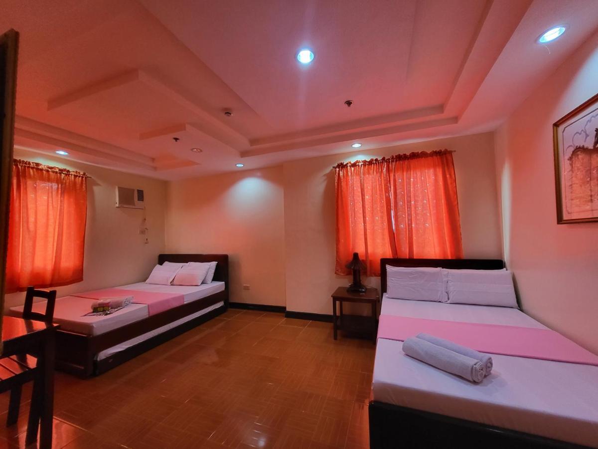Rooms R Us - Voyagers Palace Puerto Princesa Buitenkant foto